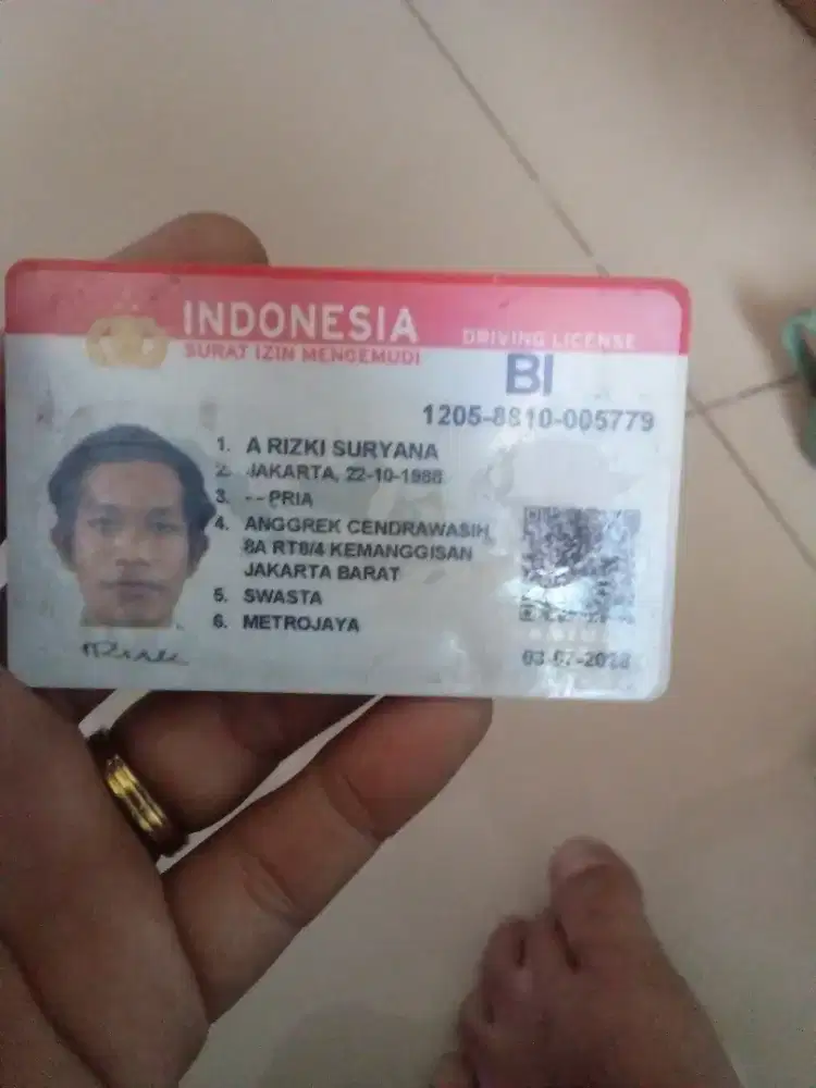 Mencari pekerjaan supir