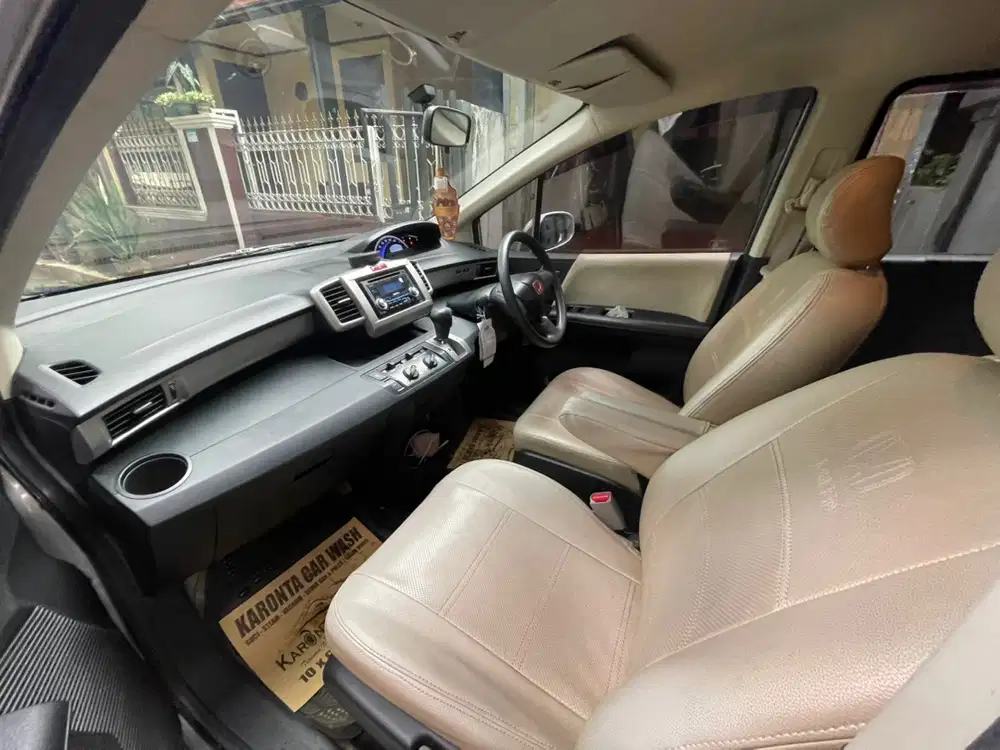 Honda Freed 2012 Bensin