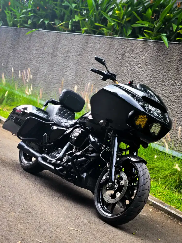 Harley Davidson Road Glide 2021