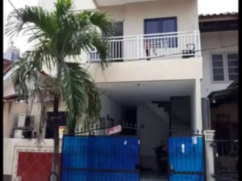 Dijual Rumah Kost 3 Lantai Di Perumahan Taman Mahkota Tangerang