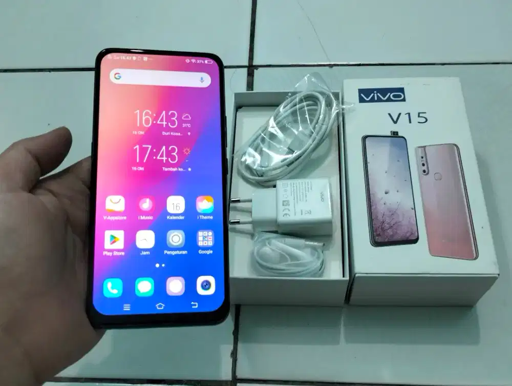 BUTUH UANG VIVO V15 RAM 8GB / 256GB 4G LTE 6.53in Finger Kamera Pop Up
