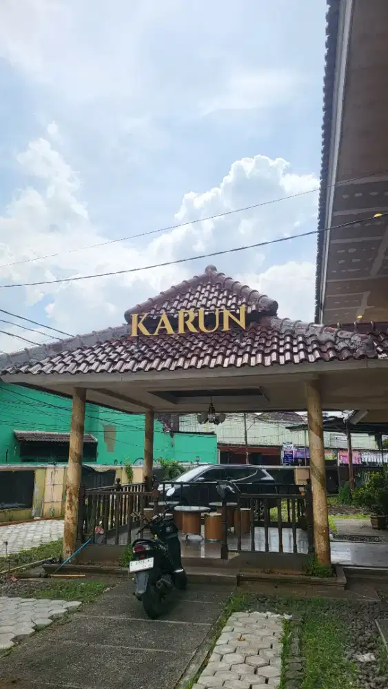 Lowongan waitress dan helper bar