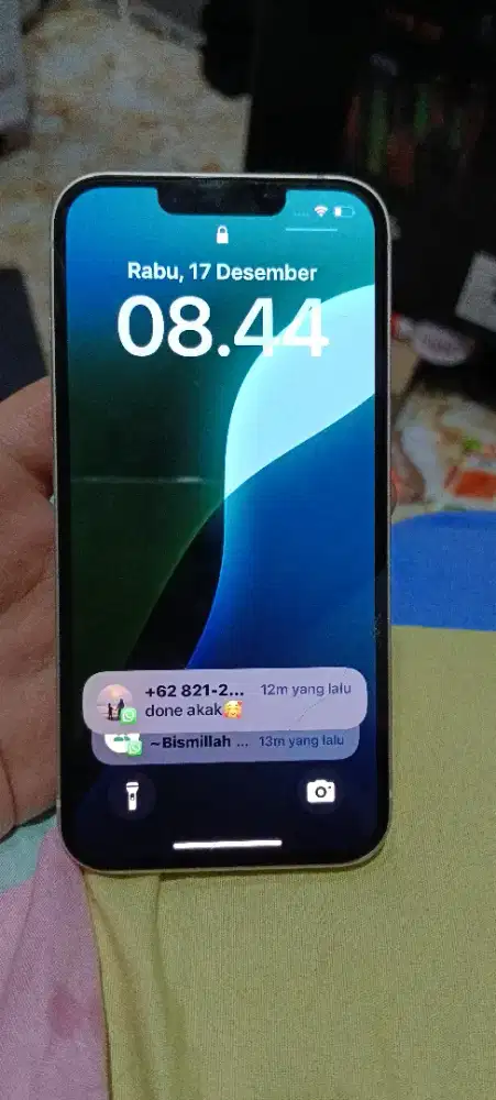 Iphone 13 i box pemakaian 1 tahun