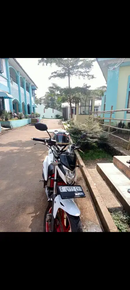 CBR 150R tahun 2016 bekas