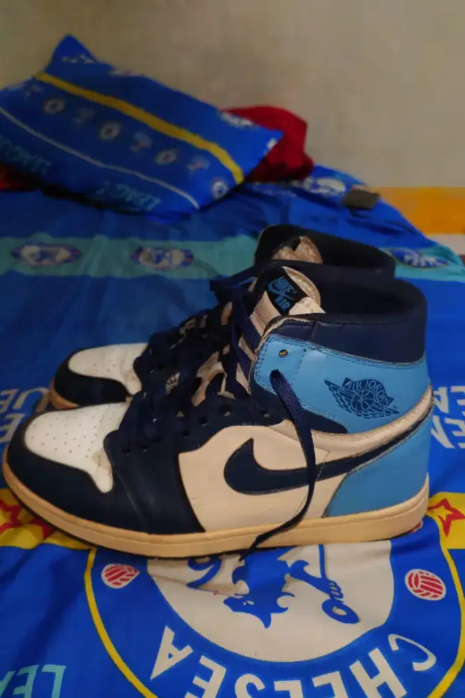 Sepatu Basket Nike Air Jordan 1 High obsidian blue 44/45