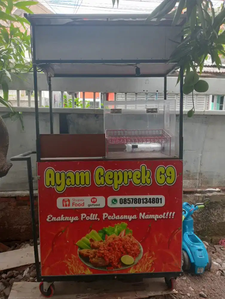 Di Jual Booth Ex Ayam Geprek