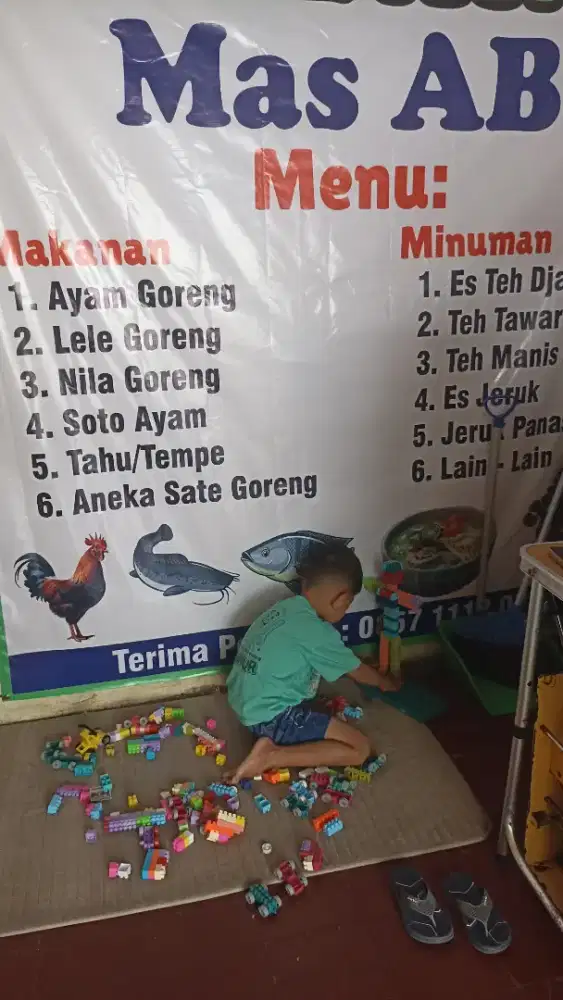 Loker pecel ayam n gorengan