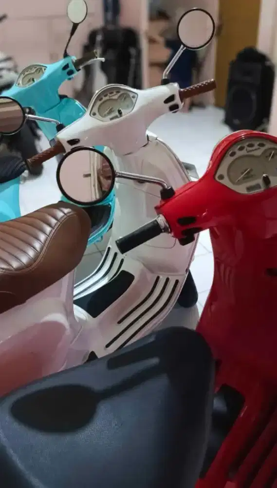 Vespa Lx 125 (Carburator) Lx 150 Lxv 150 (injection)