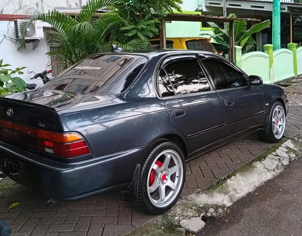 ISTIMEWA Toyota Great Corolla  SE.G CBU MT Th 1993 1992