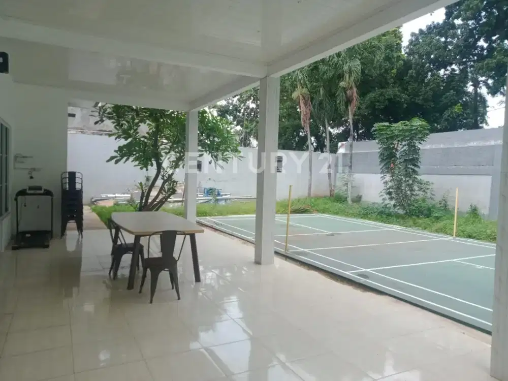 Rumah Super Cantik Bisa Untuk Usaha Di Kemang