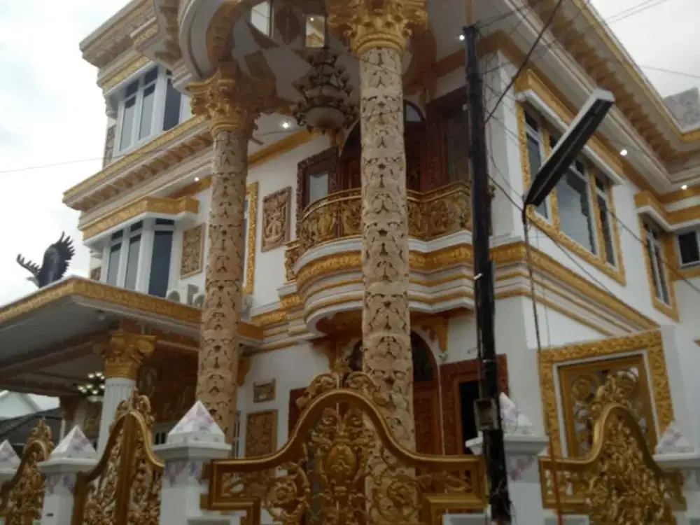 Dijual Rumah Mewah Klasik Di Kampung Ambon, Jakarta Timur