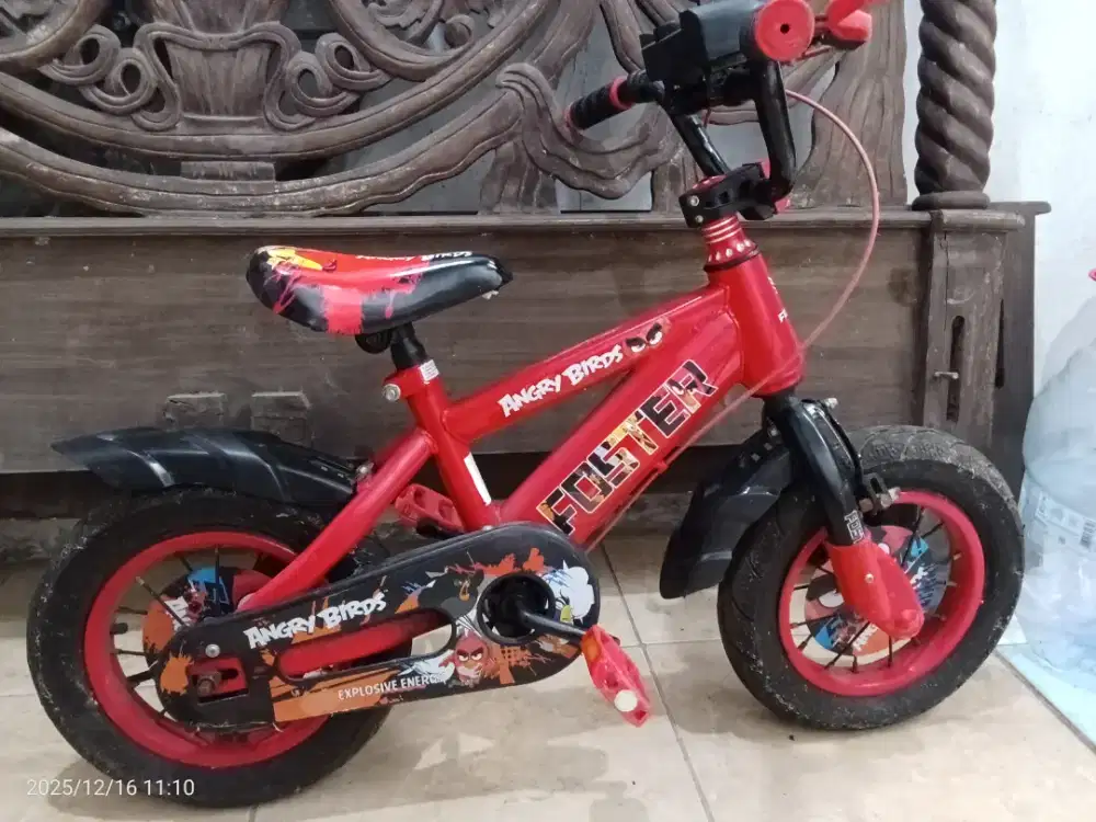 Sepeda anak second merek foster