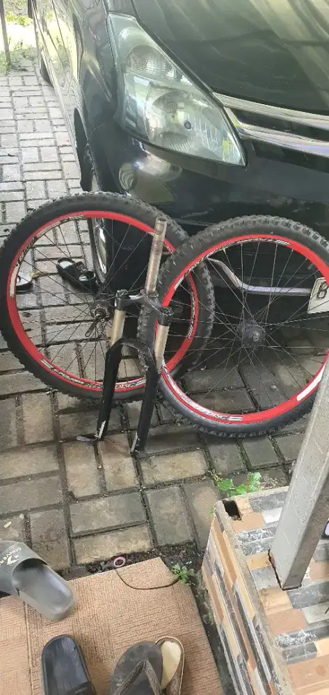 Ban & veleg & fork uk 26