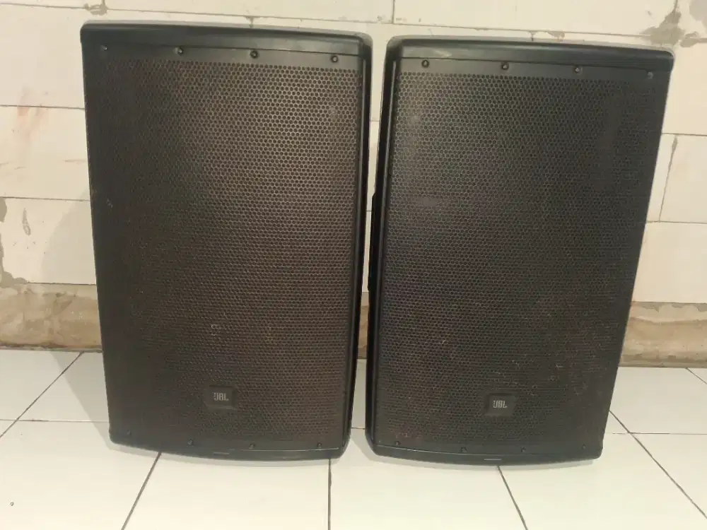 Speaker aktif jbl 615