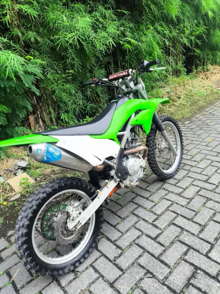 Kawasaki KLX 230 R