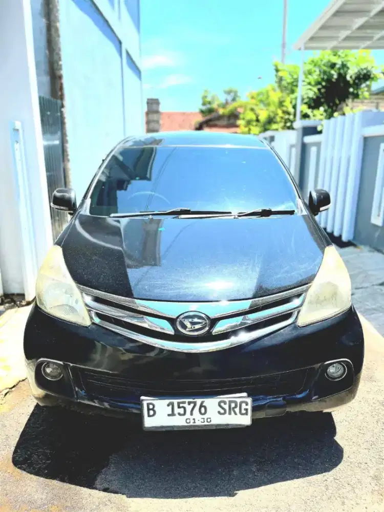 Daihatsu Xenia R Deluxe 2012 Matic
