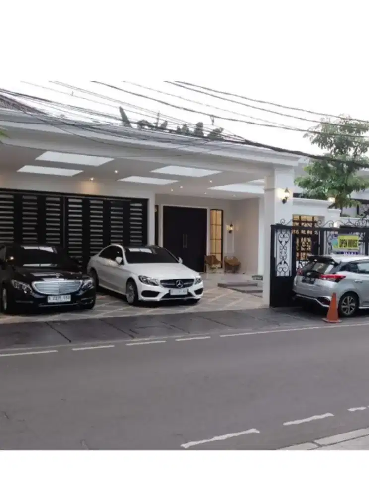 Rumah Baru model American Clasic seberang CITOS