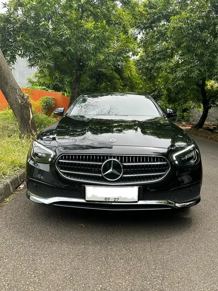 MERCEDES-BENZ E200 AVANTGARDE 2022