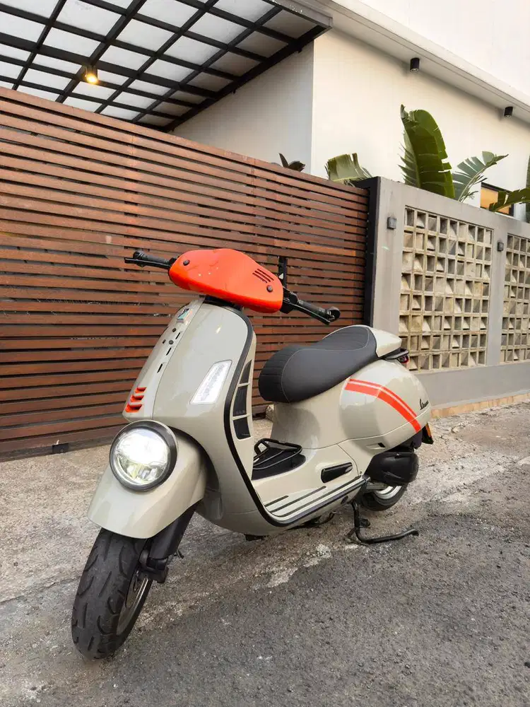 Piaggio Vespa GTV 300 2023