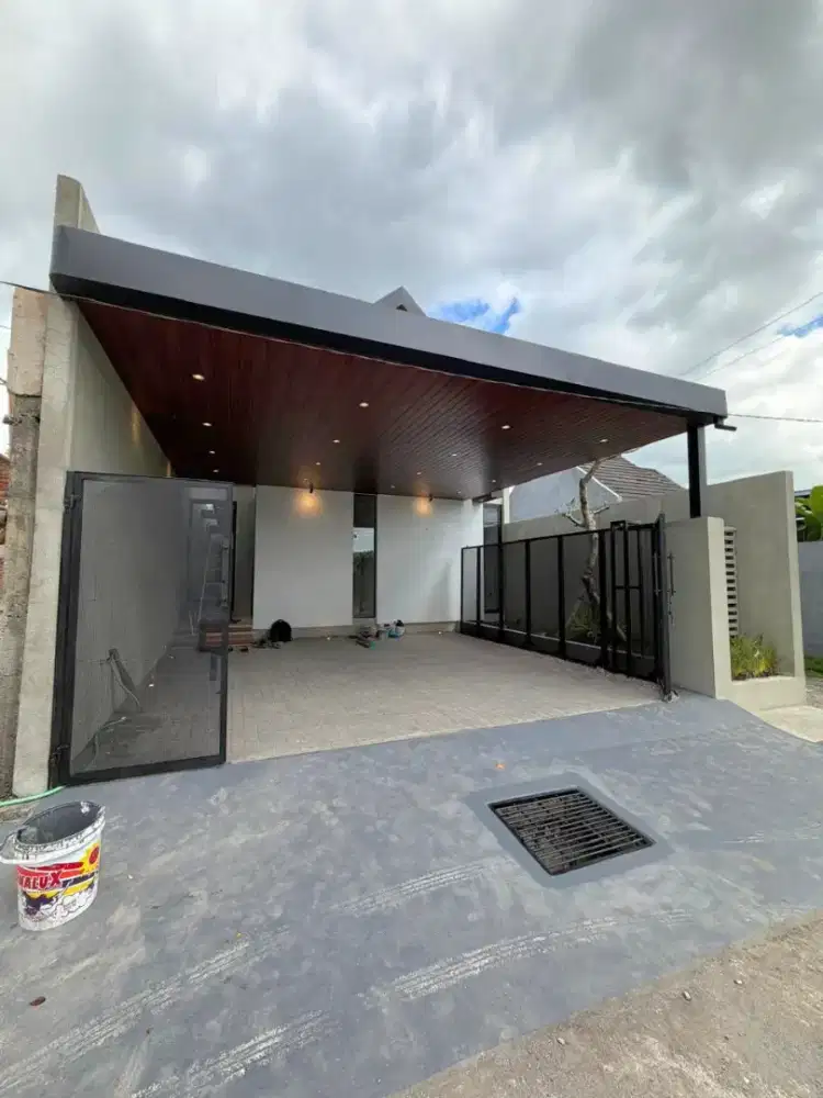 Rumah Mewah Luas Full Furnish Akses Dekat Exit Tol Kalasan Jl Solo