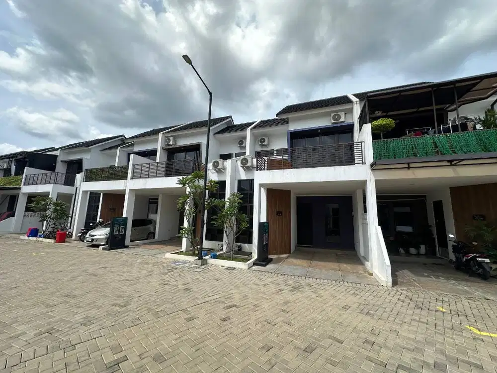 Rumah Premium Siap Huni 2 Lantai 4 Kamar Tidur