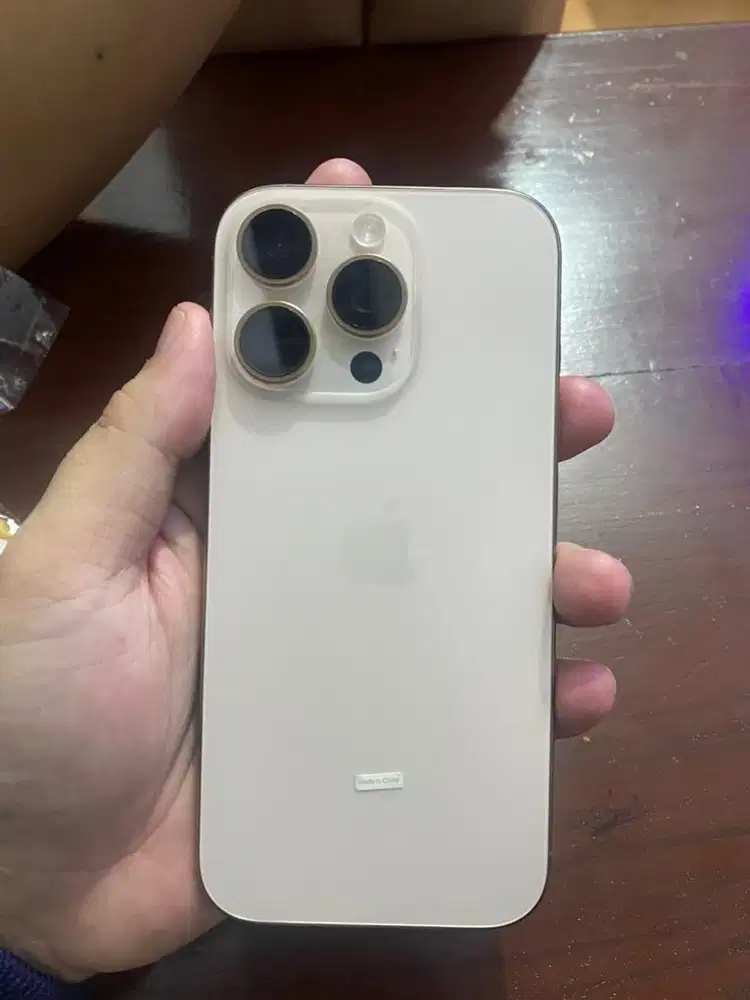 IPHONE 16 pro 128 Blibli garansi On