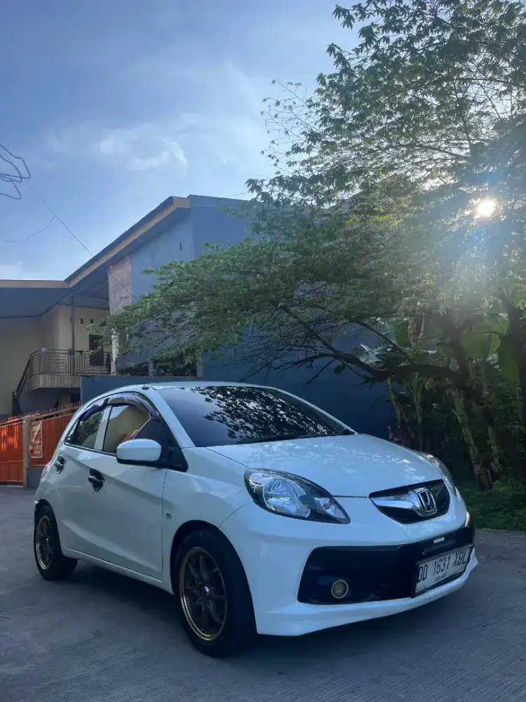 Honda Brio 1,2 S A/T CKD Metic Th 2014 Mulus Terawat.
