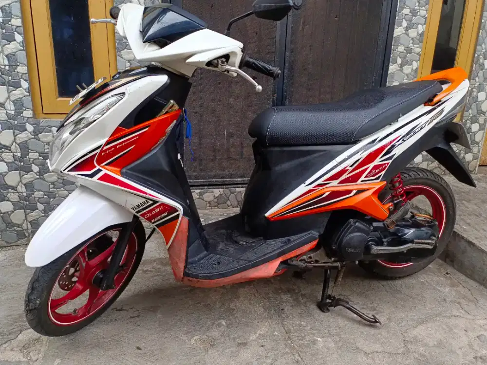 Yamaha Xeon RC 125CC fi Tahun 2013 Mesin Halus Siap tancap Gass