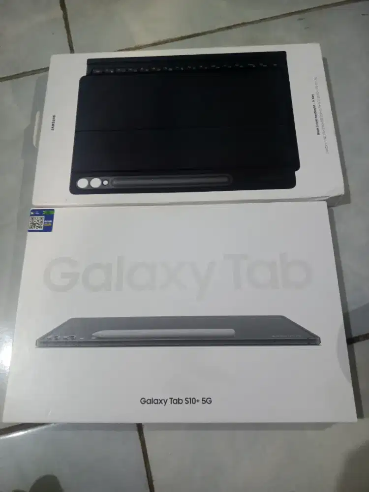 Samsung Galaxy Tab S10+ 5G Fullset Cover & Keyboard 12/256GB