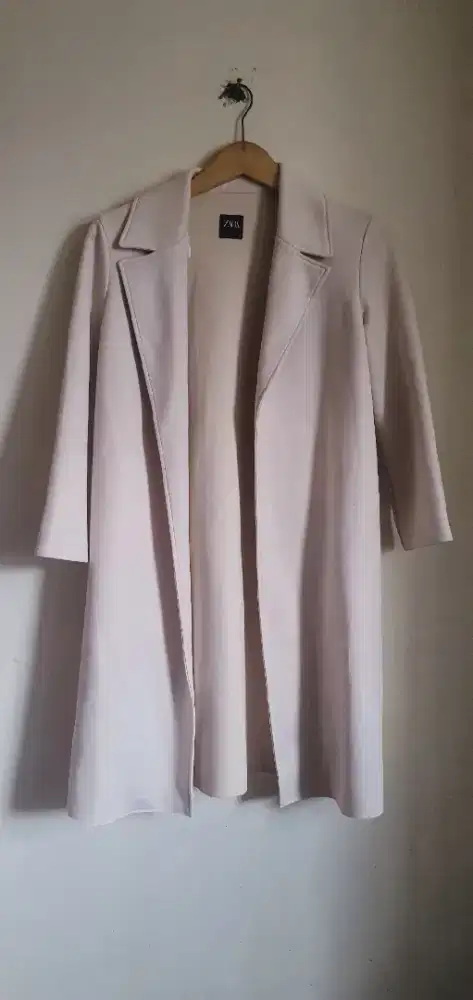 Coat Merk Zara untuk musim dingin/musim gugur