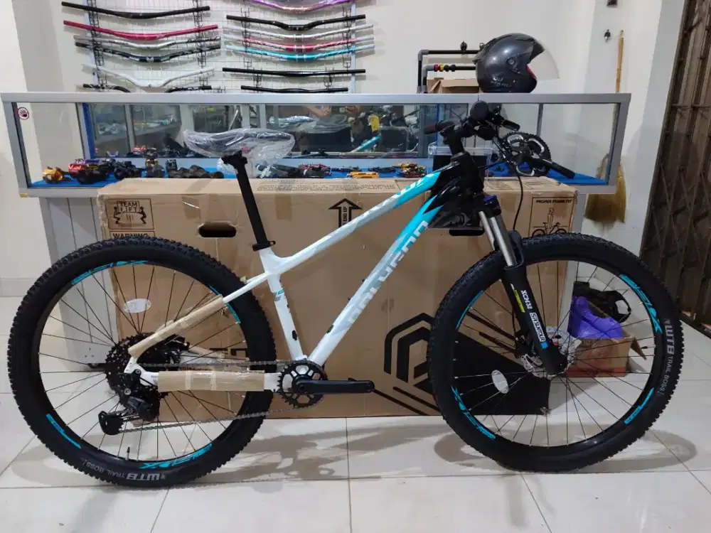 Polygon XTRADA 5 Terbaru th2025 size S 27.5 BARU bukan bekas