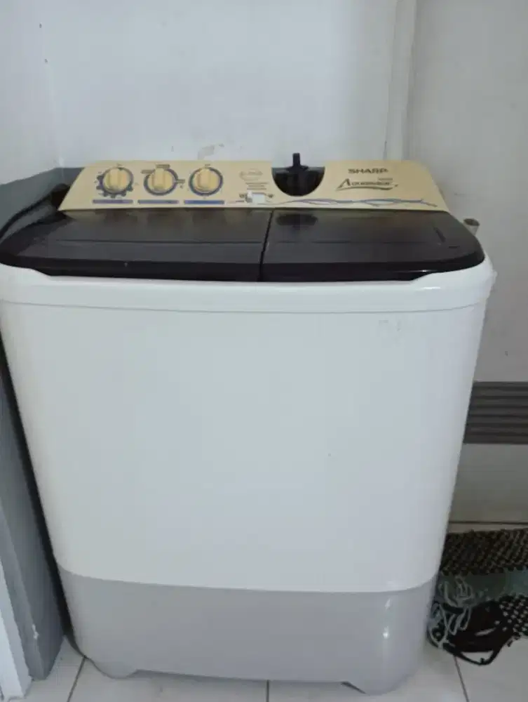 DIJUAL MESIN CUCI 2 TABUNG SHARP AQUAMAGIC