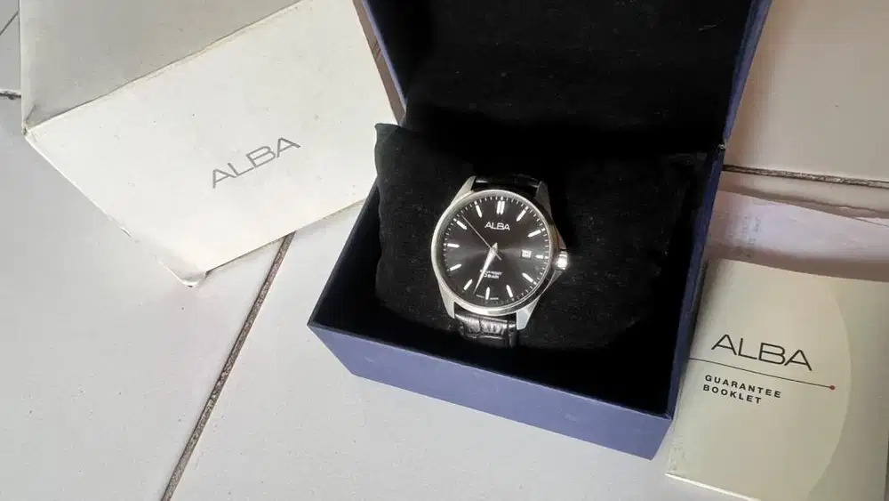 jam tangan alba