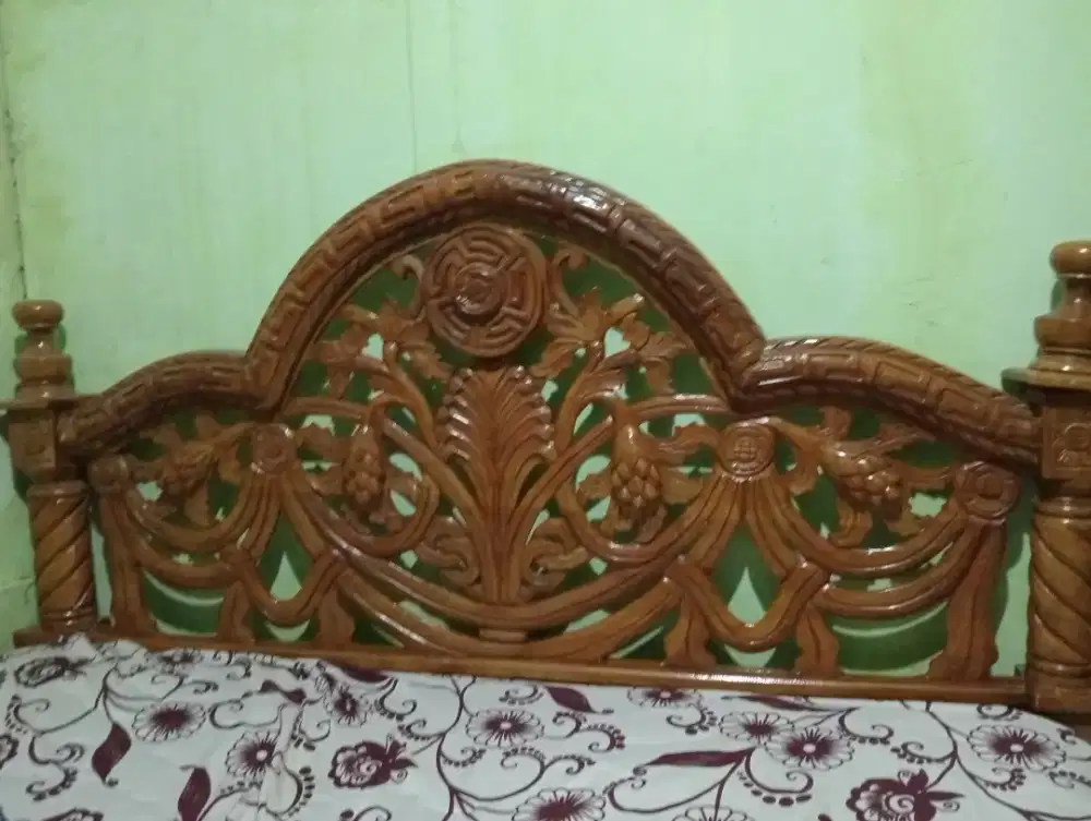 Ranjang tempat tidur