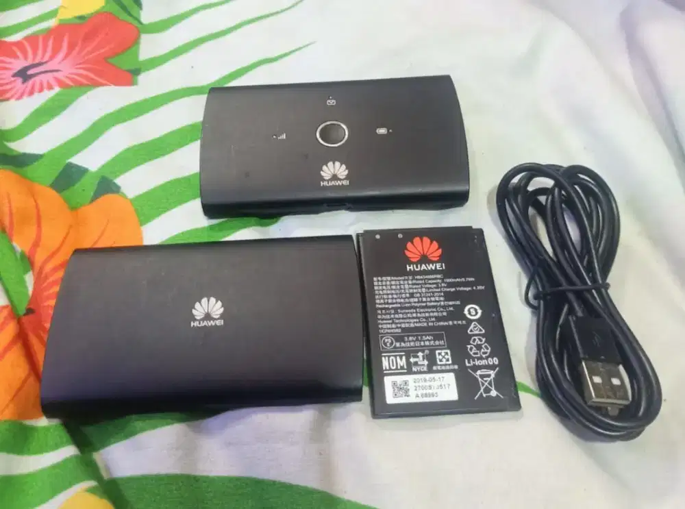 MiFi Huawei E-5673c.Bisa Semua Kartu GSM 4G Second Normal (325 Nego)