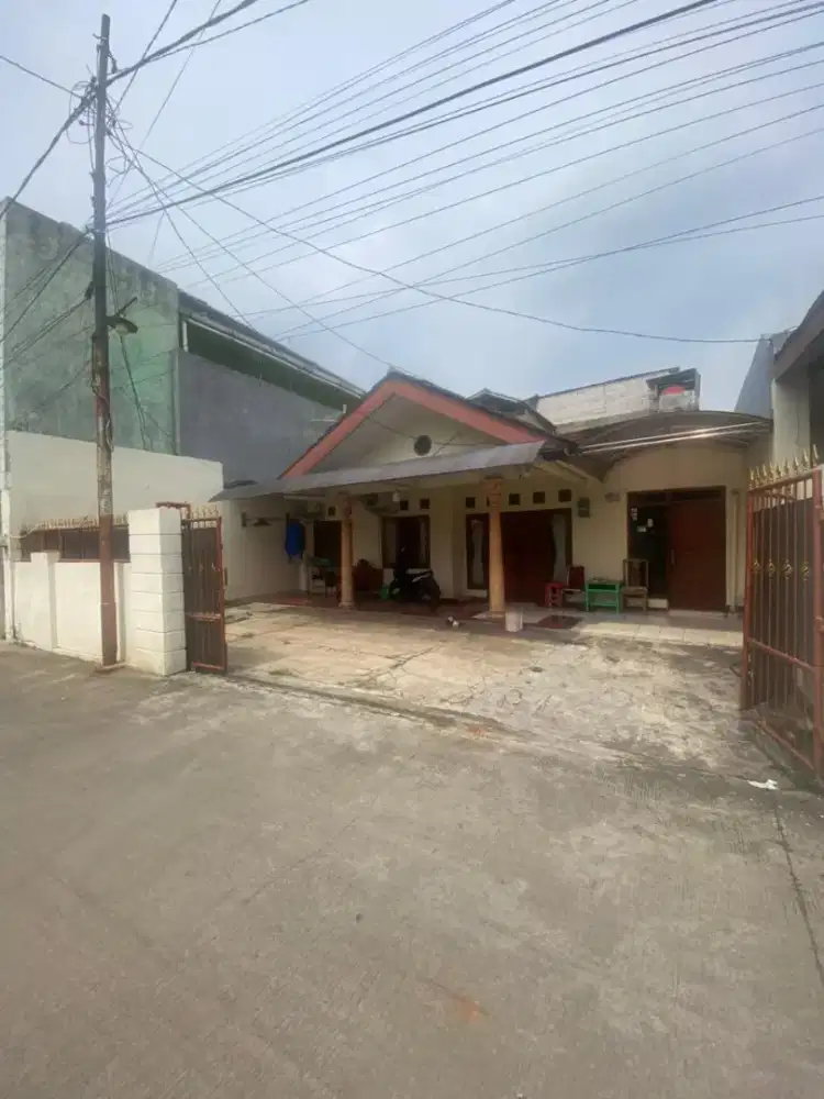 Dijual Rumah Lokasi Bagus di Jatibening Bekasi