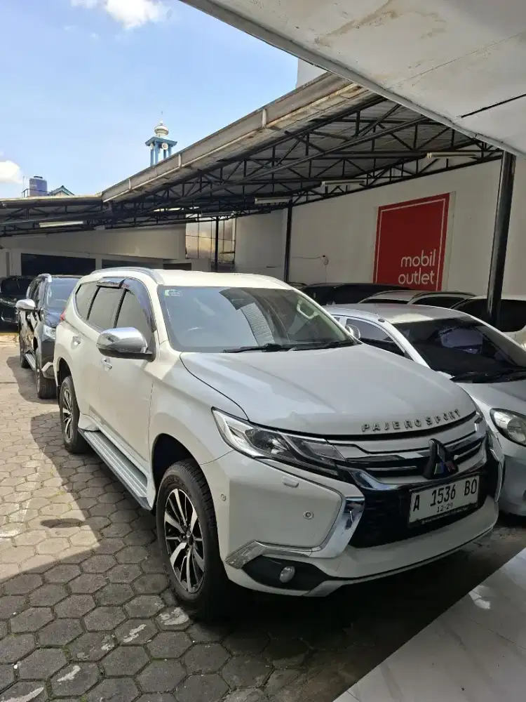 MITSUBISHI PAJERO SPORT DAKAR ULTIMATE 4X2 AT 2019
