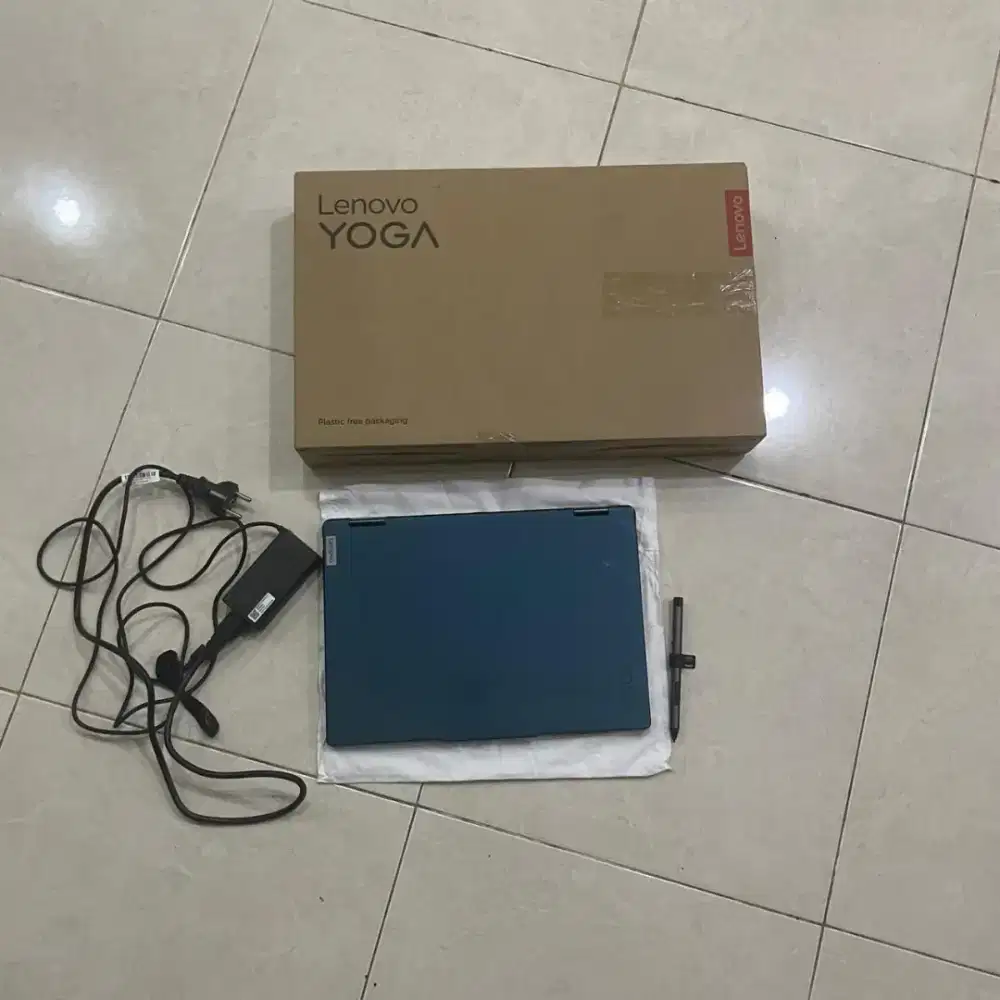 Lenovo Yoga 7 2-in-1 14 OLED 14IMLH9 – Core Ultra 5 16GB | 512GB