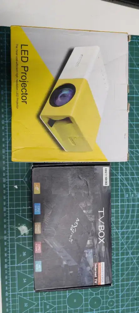 Setup box dan projector mini