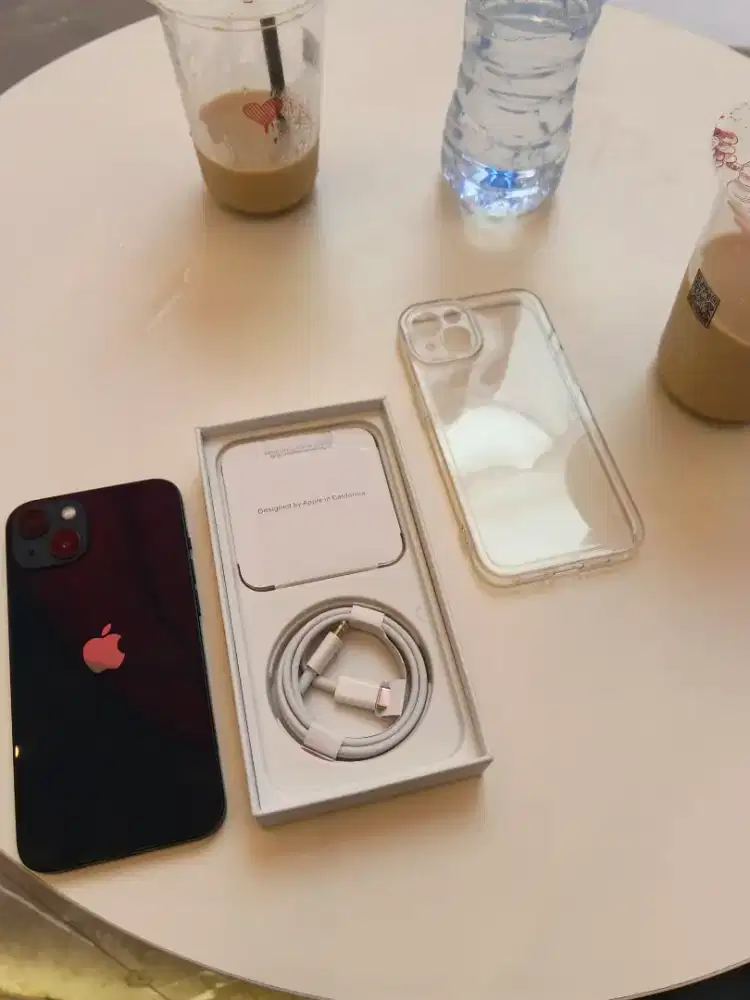 Iphone 13 128gb sudah baru gan