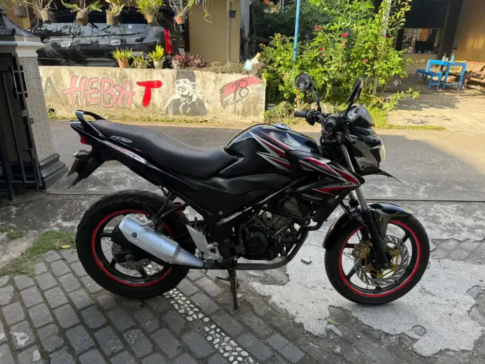 Cb 150 R THN 2013 plat AB sleman