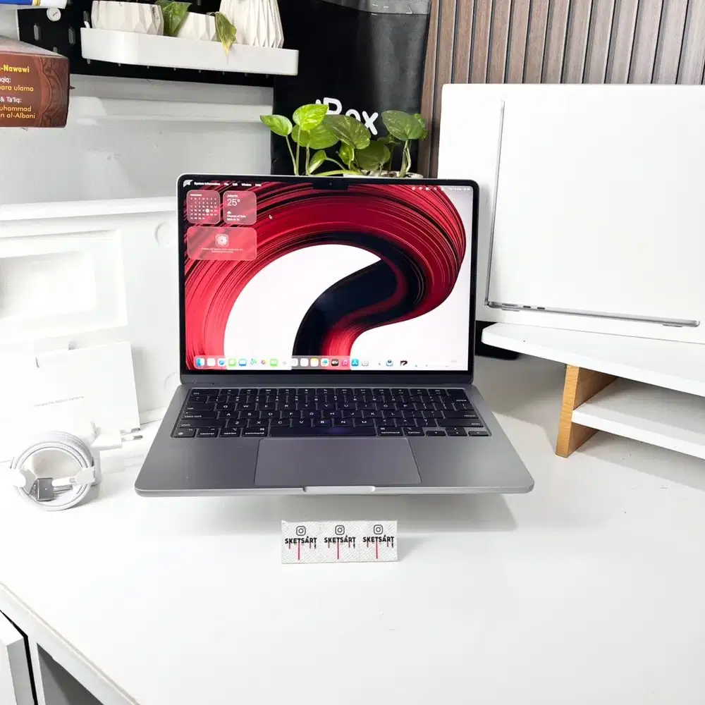 MacBook Air M3 iBox 8gb 256gb Garansi iBox Des 2027 2 Tahunan