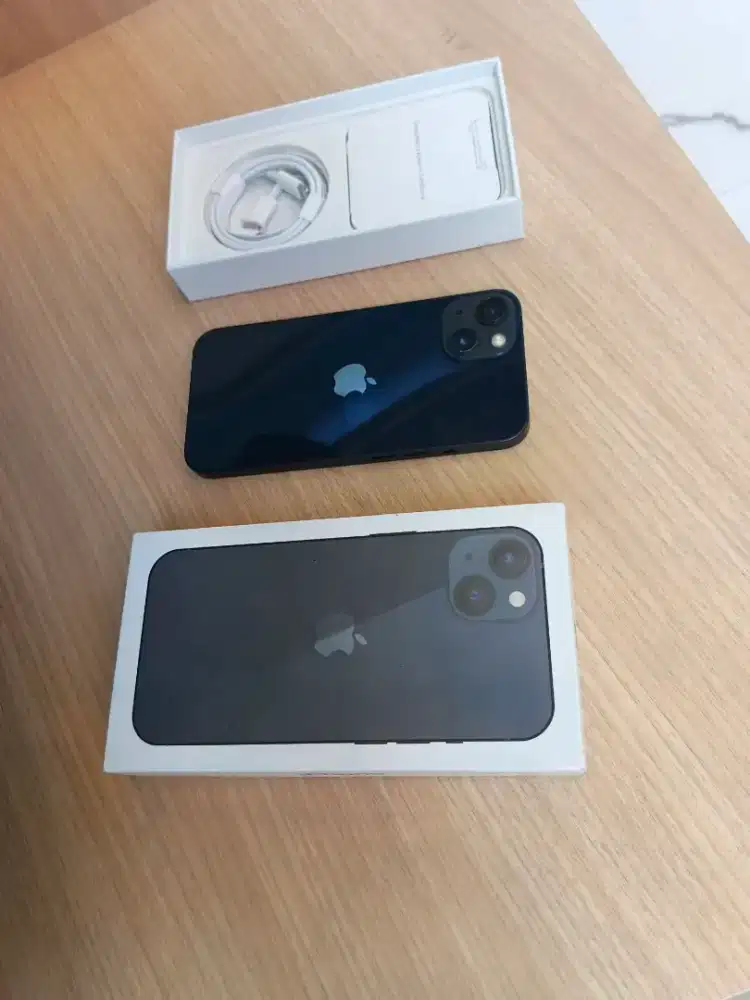 Iphone 13 128gb tetep pribadi baru