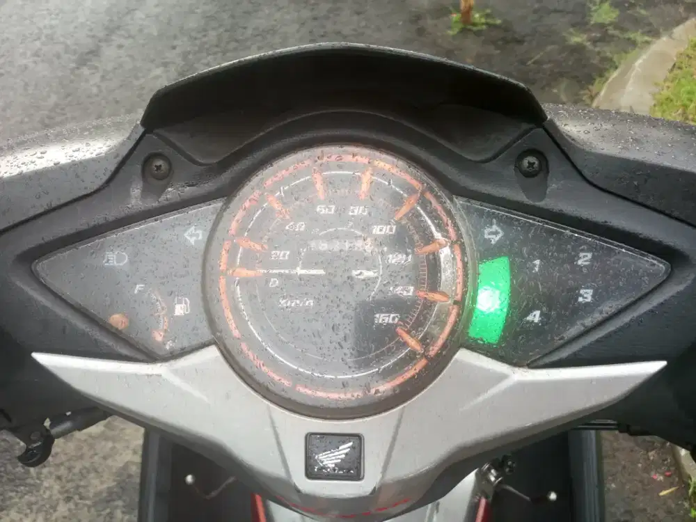 JUAL ATAU BARTER DENGAN SUPRA X 125 TAHUN 2012-2014