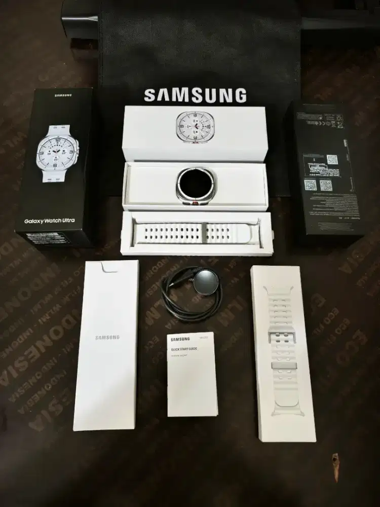 Samsung Galaxy watch ultra 47mm 2025 SEIN Resmi Garansi on 2026 mulus