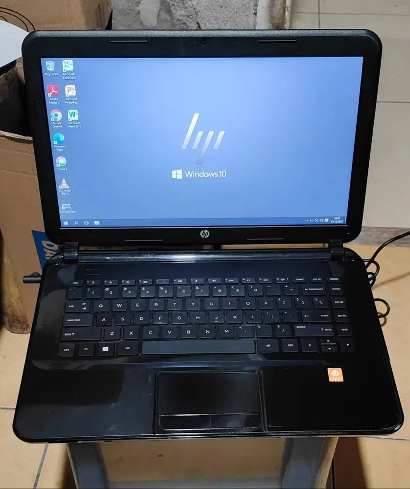 Laptop HP 14 AMD E1-2100 RAM 4 GB