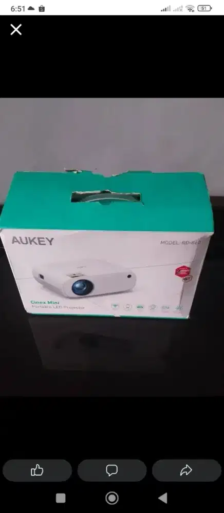 Infokus AUKEY  bekas
