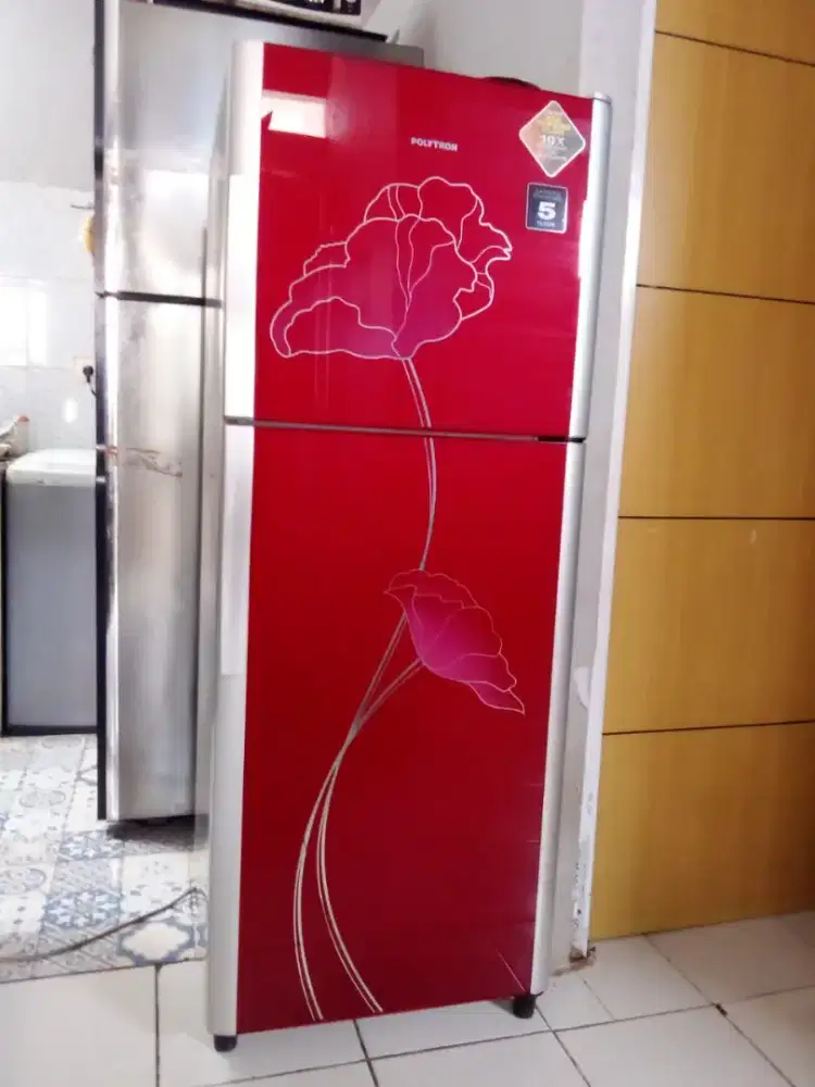 Kulkas Polytron beleza 2 pintu