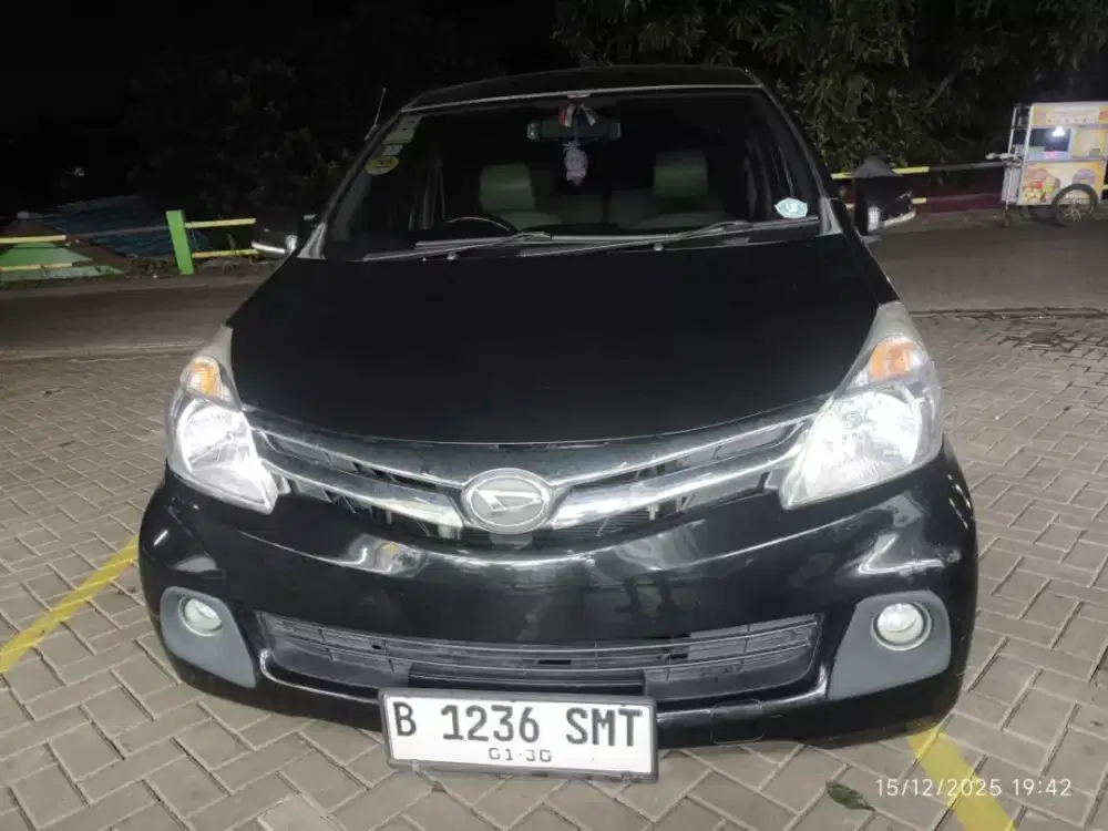 jual xenia 1.3R matic 2012