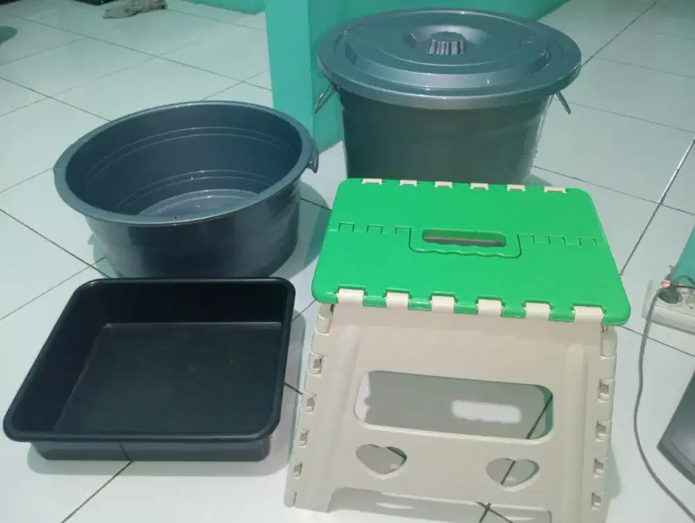 Edisi mau pindahan Di jual ke 4 nya 50k aja.